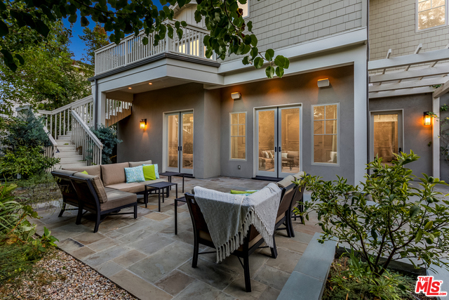 4 Bed Home for Sale in Sherman Oaks, California