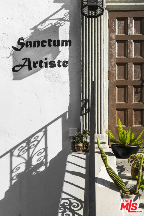  Income Home for Sale in Los Angeles, California