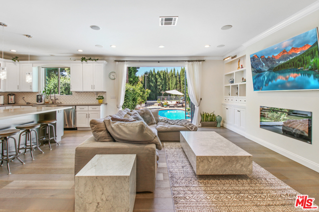 4 Bed Home for Sale in Studio City, California