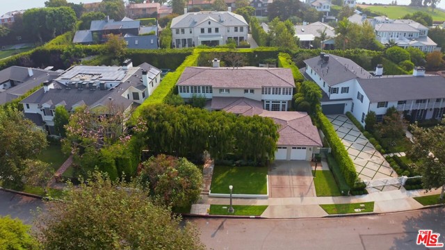 Photo of 14960 Altata Drive, Pacific Palisades, CA 90272