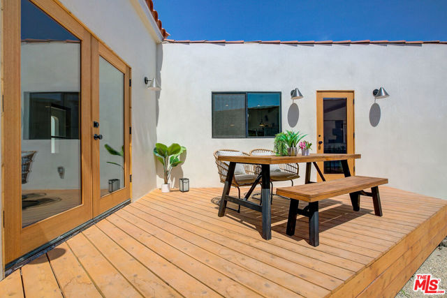 4 Bed Home for Sale in Los Angeles, California