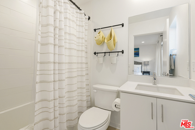 3 Bed Home for Sale in Valley Village, California