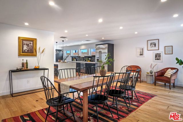 5 Bed Home for Sale in Studio City, California