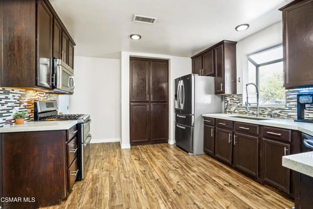 4 Bed Home for Sale in Thousand Oaks, California