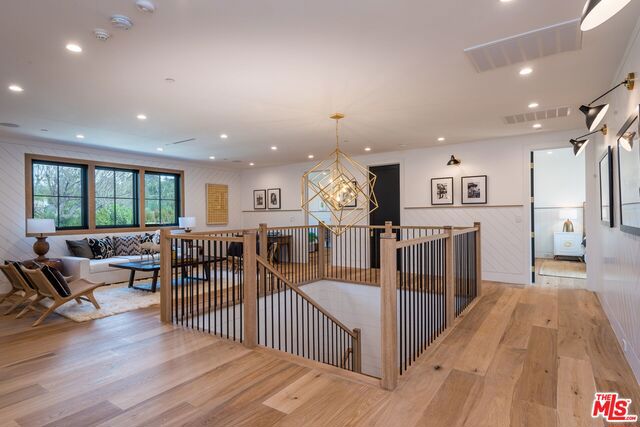 5 Bed Home for Sale in Studio City, California