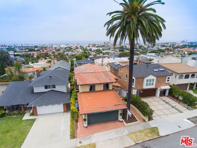 545 HELBERTA Avenue, Redondo Beach, California 90277, 4 Bedrooms Bedrooms, ,4 BathroomsBathrooms,Residential,Sold,HELBERTA,20593714