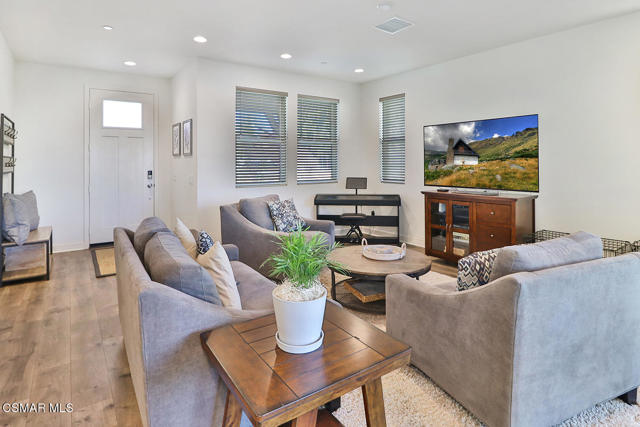 4 Bed Home for Sale in Ventura, California