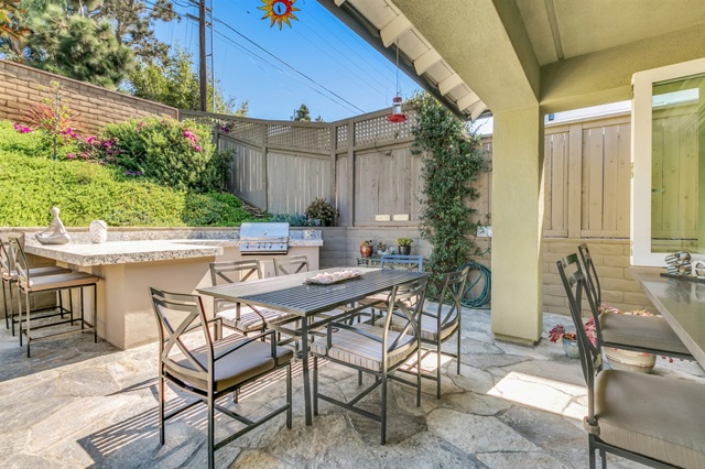 1653 Tabletop Way