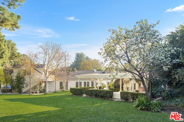 5 Bed Home for Sale in Beverly Hills, California