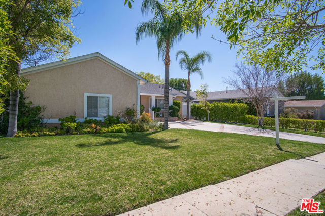 4 Bed Home for Sale in Granada Hills, California