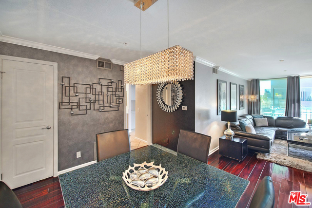 2 Bed Home for Sale in Los Angeles, California