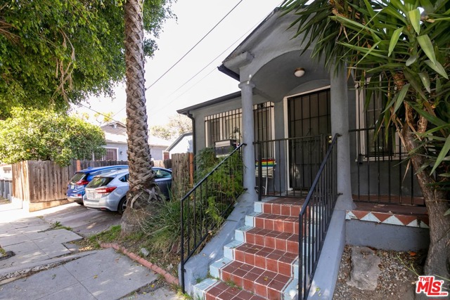  Income Home for Sale in Los Angeles, California