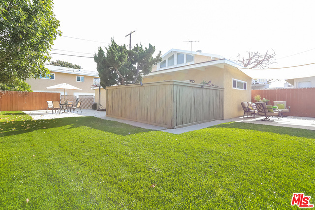24236 WARD Street, Torrance, California 90505, 3 Bedrooms Bedrooms, ,2 BathroomsBathrooms,Residential,Sold,WARD,19429930
