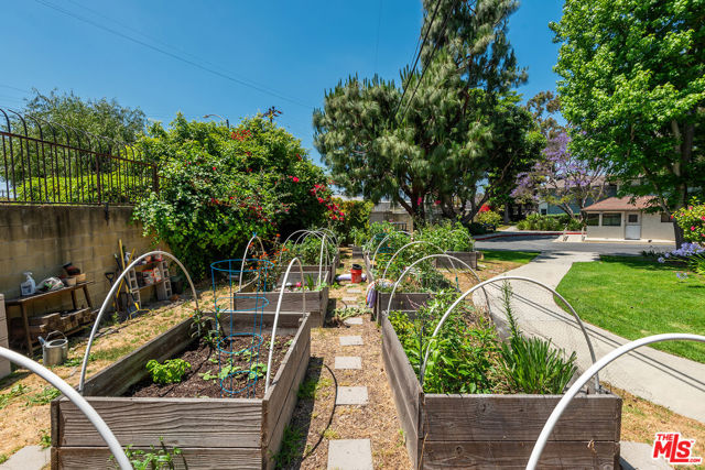 Property Photo 35