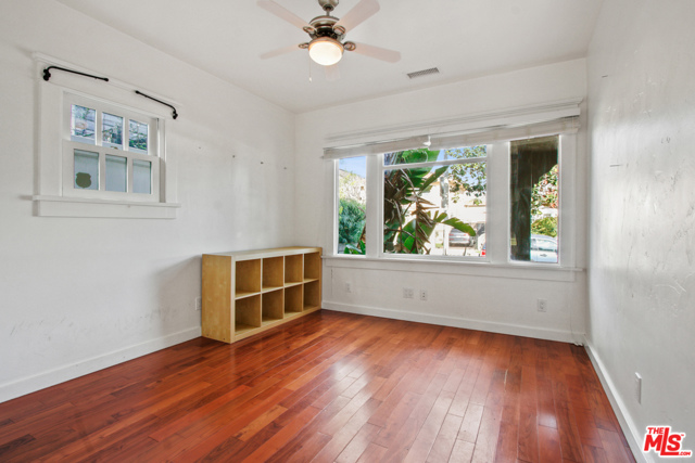 2 Bed Home for Sale in Venice, California