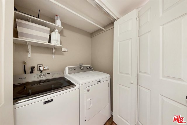 2 Bed Home for Sale in Playa del Rey, California