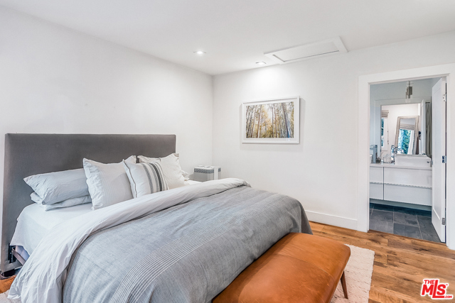4 Bed Home for Sale in Venice, California