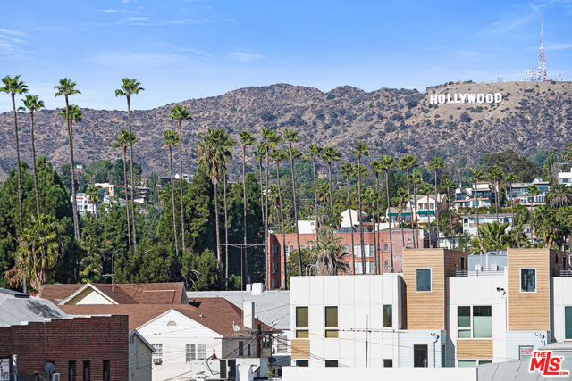 2 Bed Home for Sale in Los Angeles, California
