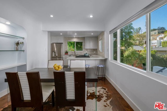 2 Bed Home for Sale in Los Angeles, California