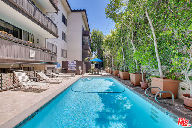 2 Bed Home for Sale in Los Angeles, California