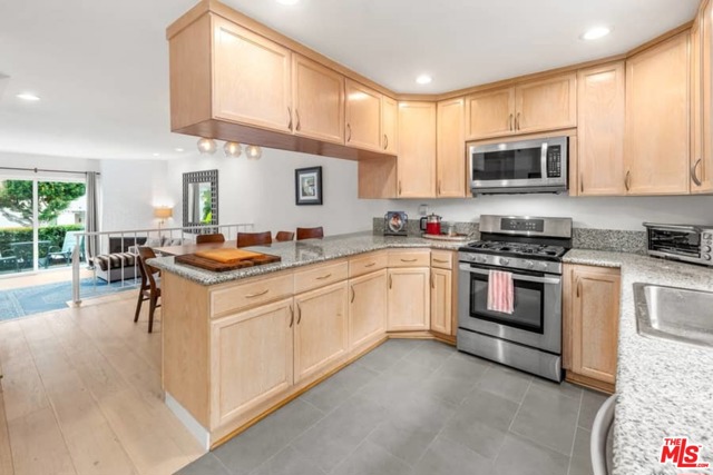 2 Bed Home for Sale in Playa del Rey, California