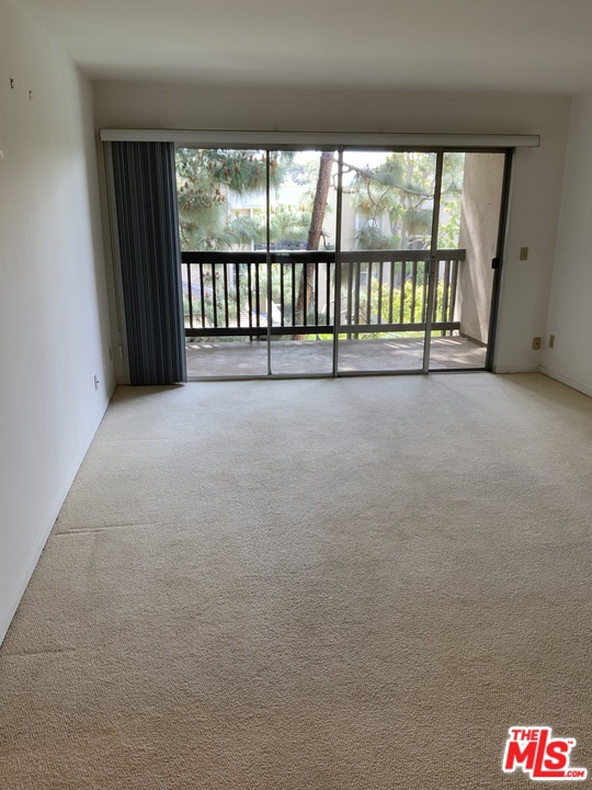 1 Bed Home for Sale in Culver City, California