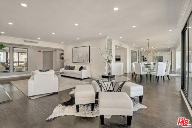 2 Bed Home for Sale in Los Angeles, California