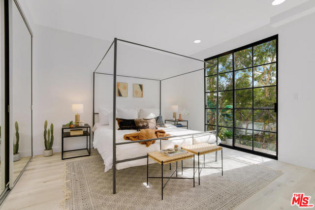3 Bed Home for Sale in Los Angeles, California