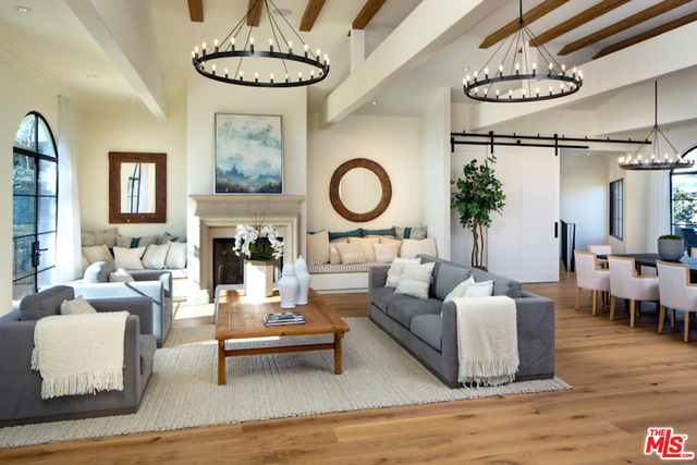 5 Bed Home for Sale in Pacific Palisades, California