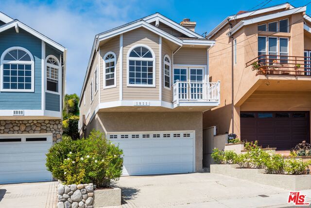 1811 GOODMAN Avenue, Redondo Beach, California 90278, 3 Bedrooms Bedrooms, ,2 BathroomsBathrooms,Residential,Sold,GOODMAN,19496704