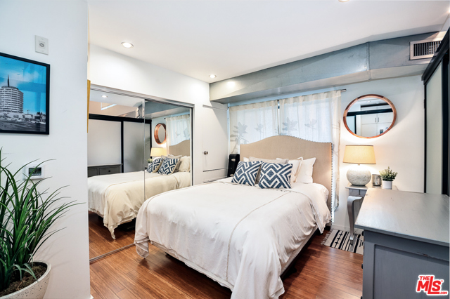 2 Bed Home for Sale in Los Angeles, California