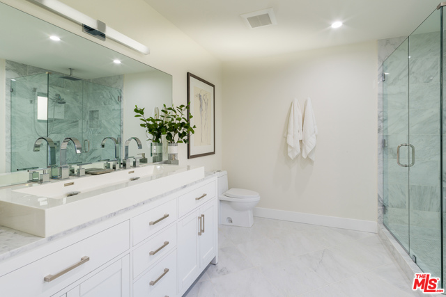 3 Bed Home for Sale in Sherman Oaks, California