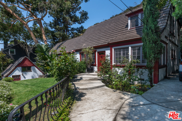 3 Bed Home for Sale in Beverly Hills, California
