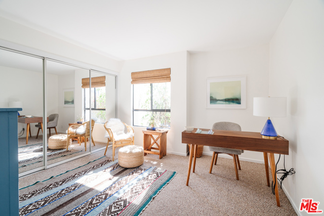 2 Bed Home for Sale in Venice, California