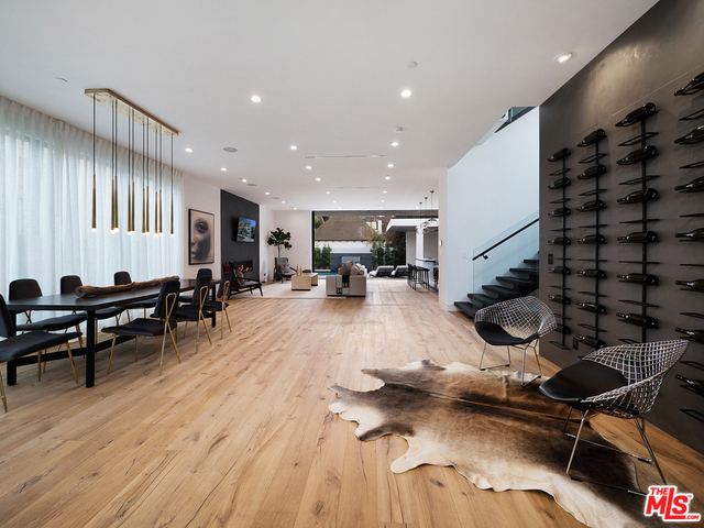 4 Bed Home for Sale in Los Angeles, California