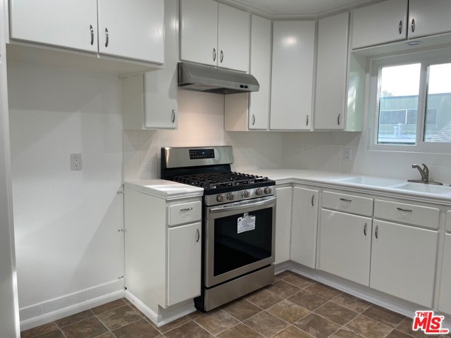 3 Bed Home for Sale in Culver City, California