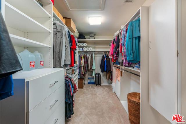 3 Bed Home for Sale in Burbank, California