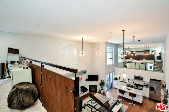 2 Bed Home for Sale in Los Angeles, California