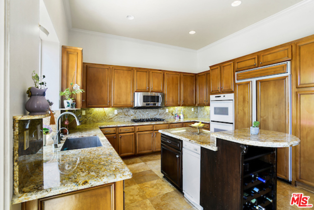 4 Bed Home for Sale in Pacific Palisades, California