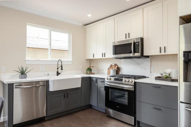 85 CarrStreet, 3 Bedrooms Bedrooms, ,2 BathroomsBathrooms,Residential,For Sale,Carr,ML81804477