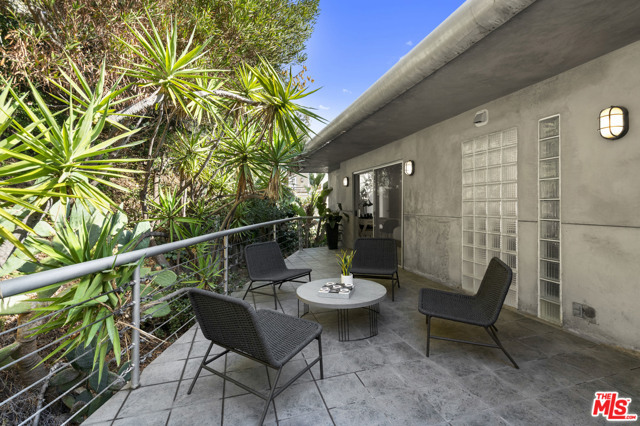 2 Bed Home for Sale in Los Angeles, California