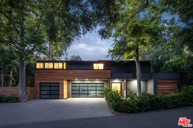 Photo of 25631 Nebo Drive, Calabasas, CA 91302