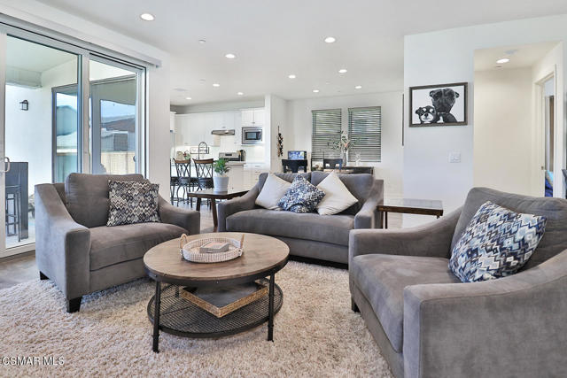 4 Bed Home for Sale in Ventura, California