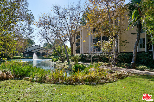 2 Bed Home for Sale in Culver City, California