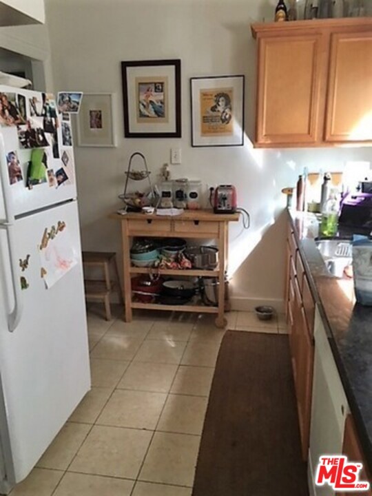  Income Home for Sale in Los Angeles, California