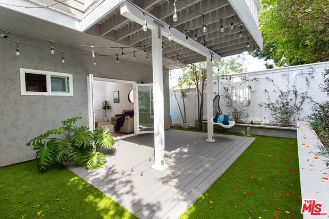 1246 19TH Street, Hermosa Beach, California 90254, 3 Bedrooms Bedrooms, ,2 BathroomsBathrooms,Residential,Sold,19TH,20568958