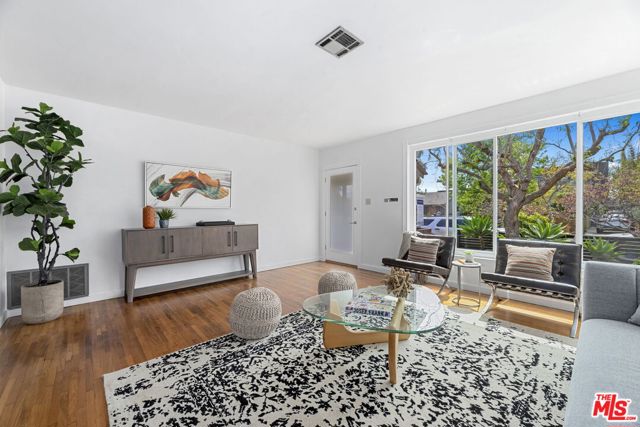 3 Bed Home for Sale in Venice, California