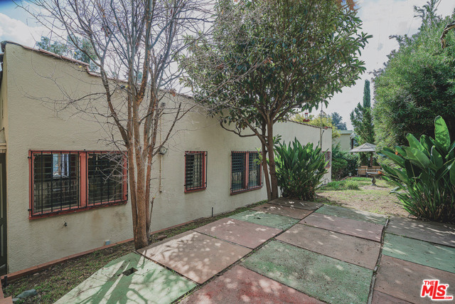  Income Home for Sale in Los Angeles, California
