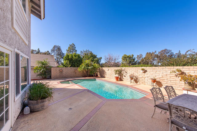 4 Bed Home for Sale in Newbury Park, California