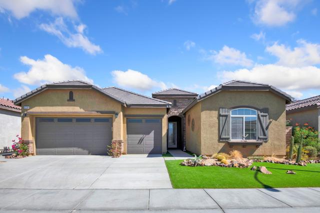 feature listing property photo